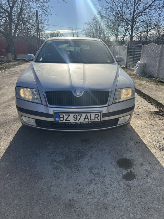 skoda octavia 2 , motor 1.6 mpi
