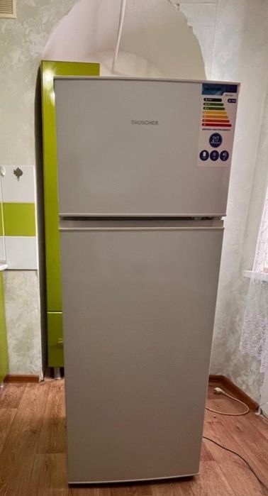 Холодильник б/у