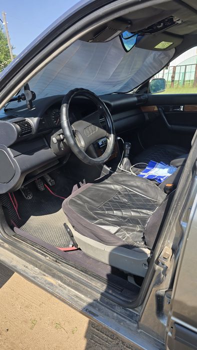 Срочно продам ауди 100 с4. 2.8