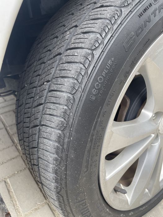 Продам шины Continentale 215/50/17 2шт