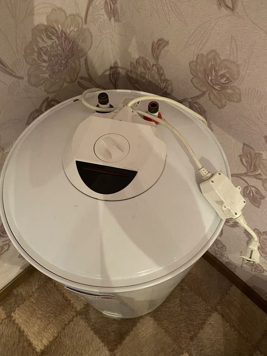 Срочно продам аристон