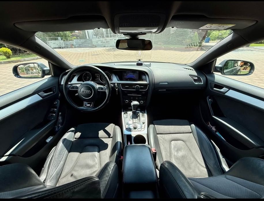 Audi a5 quattro 2015