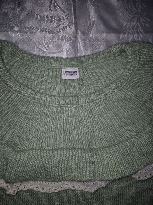 Ocazie Lot Bluze / plovarase 10-11 ani de firma C&A Lc waikiki Takko