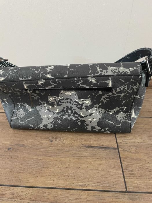 Продавам дамски чанти на Mona Visa & Particolari