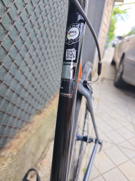 Карбонов Шосеен велосипед Giant Propel L размер 2х11 Ultegra Перфектен