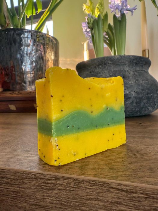 Săpunuri organice din plante și pachet cadou gratuit