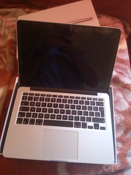 Продаю macbook pro 13 2016