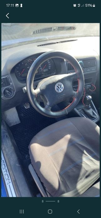 Vând golf 4 1.6 16V Preț 6.000 Lei.  Negociabil