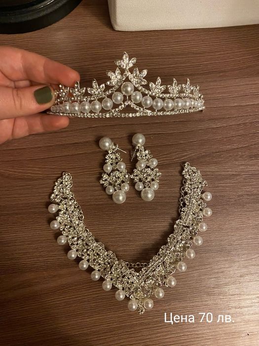 Корона, тиара, диадема, бижута за парти, бал и сватба