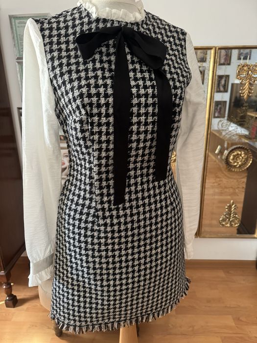 Rochita superba din lânǎ si bumbac