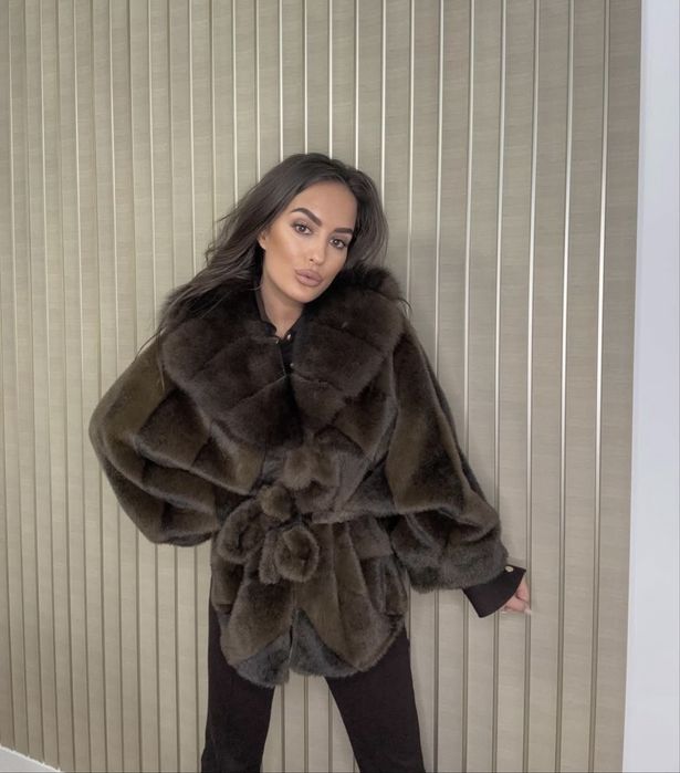 Палта от алкантара и естествен косъм лисица