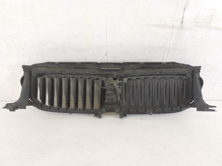 БМВ Серия 7 Г11/Г12 / BMW Seria 7 G11/G12 [ - ] Оригинална, в добро съ