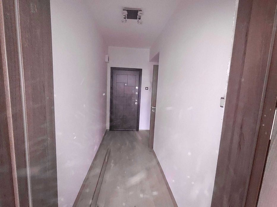 Продава се Двустаен апартамент в Банкя - 70 кв.м за 2858 €/кв.м - Снимка #2