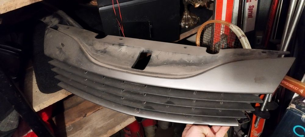 Решетка за Рено лагуна 2,2005г комби.