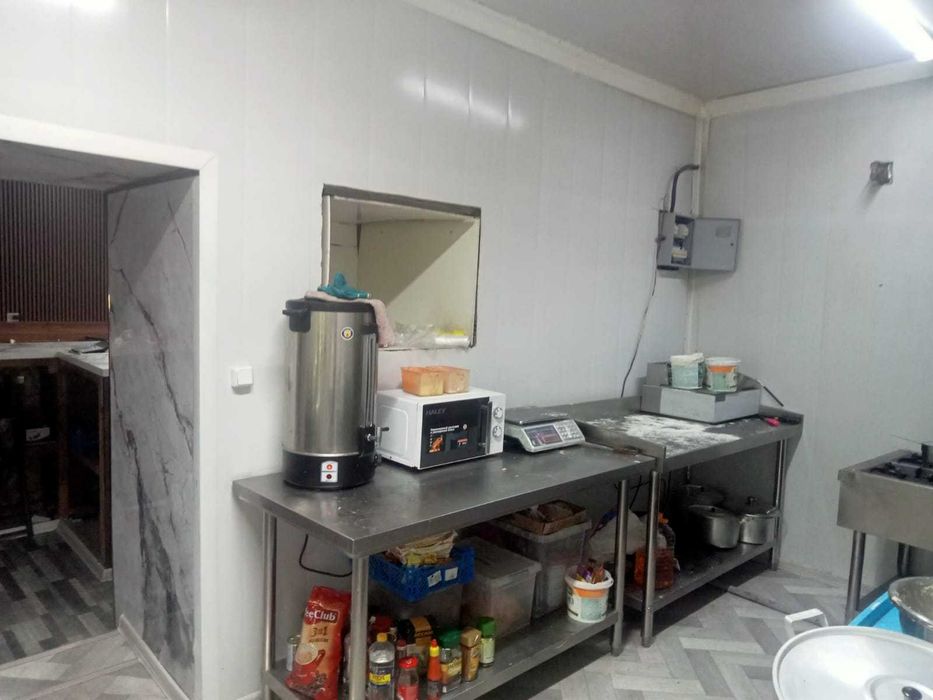 Продаю действующее кафе