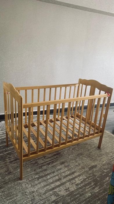 Продам детская кроватка