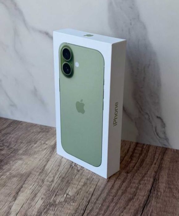 iPhone 17 Sage/ 256GB  - чисто нов