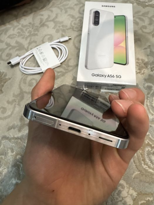 Самсунг а56 5g .