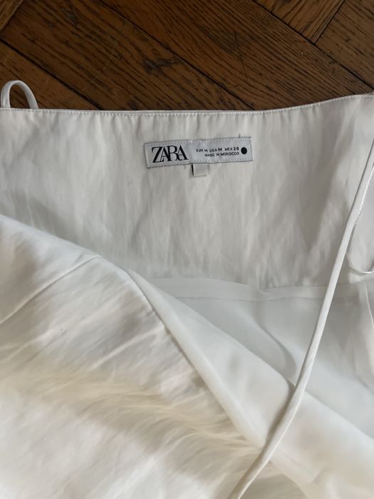 Rochie alba bretele spaghetti