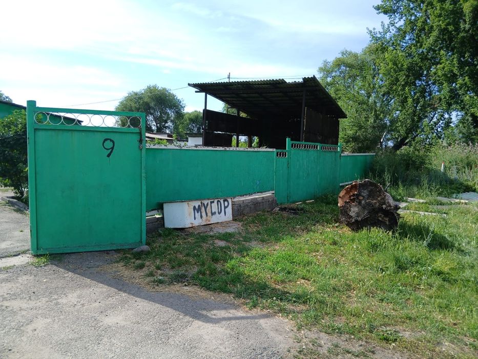 Продам ворота забор углярник стойки уголки