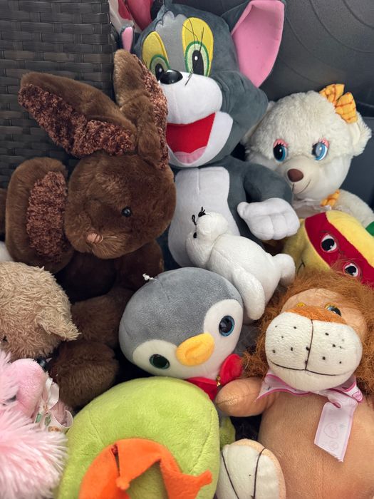 Плюшени играчки общо 19бр.