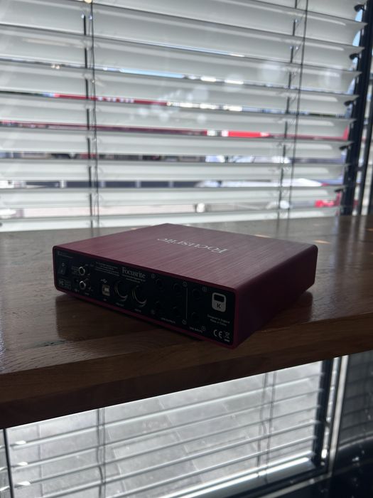 Placa de sunet Focusrite 6i6