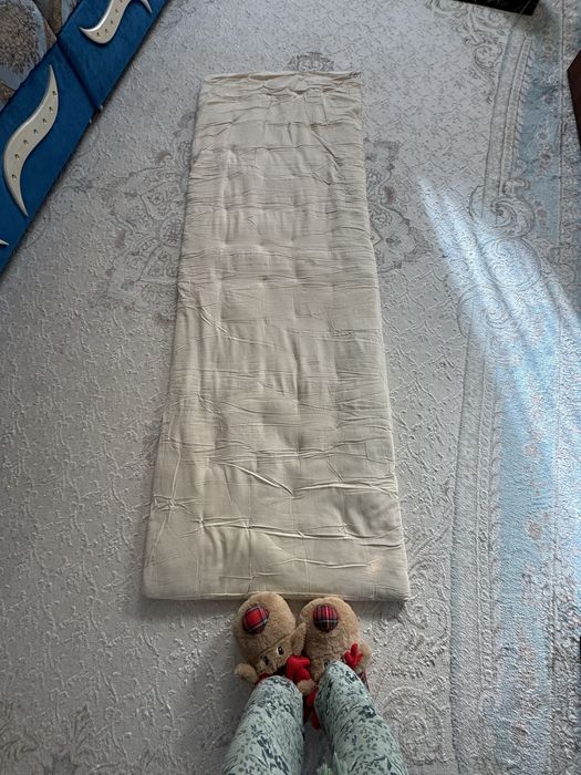 Продается 8 шт , астына төсейтін көрпе