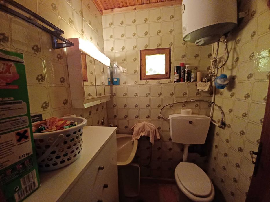 Продава къща 60 м2 с двор 420 м2 в Аспровалта, Гърция