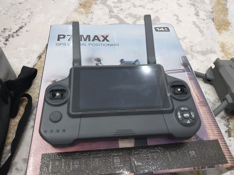 P7  Max Drone дрон
