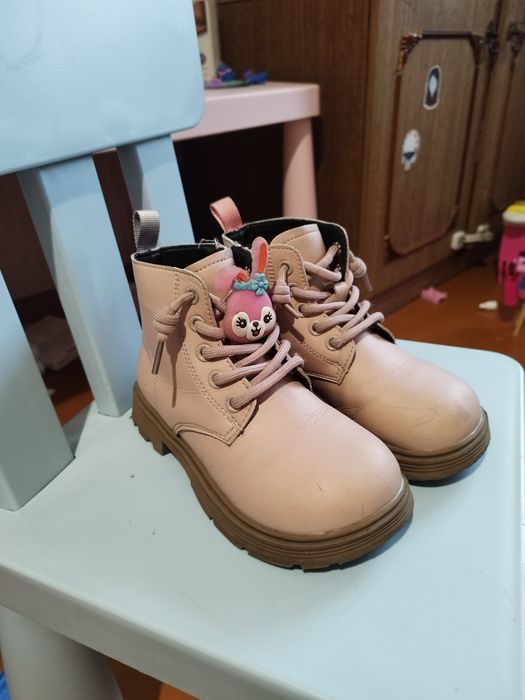 Ботинки демисезонные