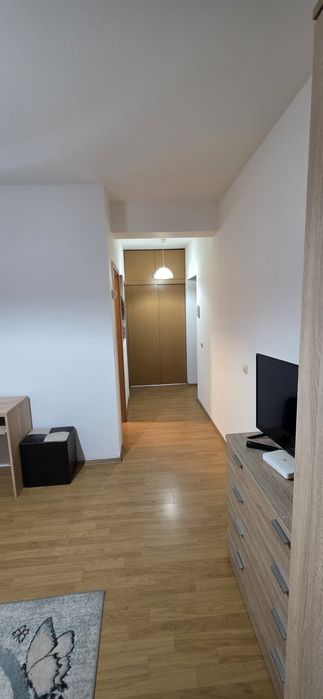 Închiriez garsoniera în Alma,Turnisor, cu balcon complet mobilată