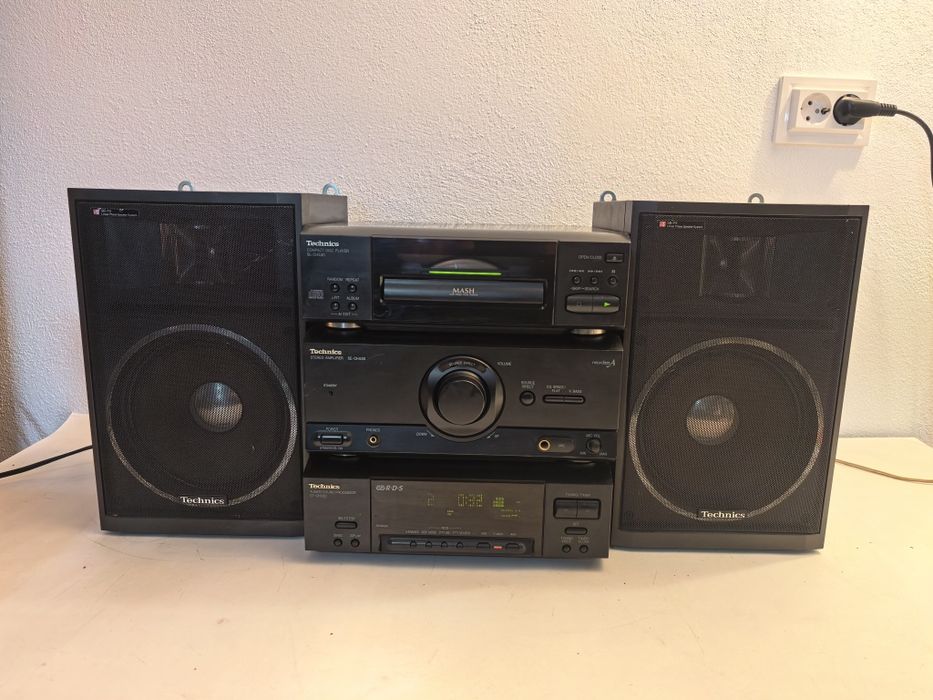 Combina Technics SE SL ST CH530 CD Tuner procesor sunet Boxe Technics SB F5