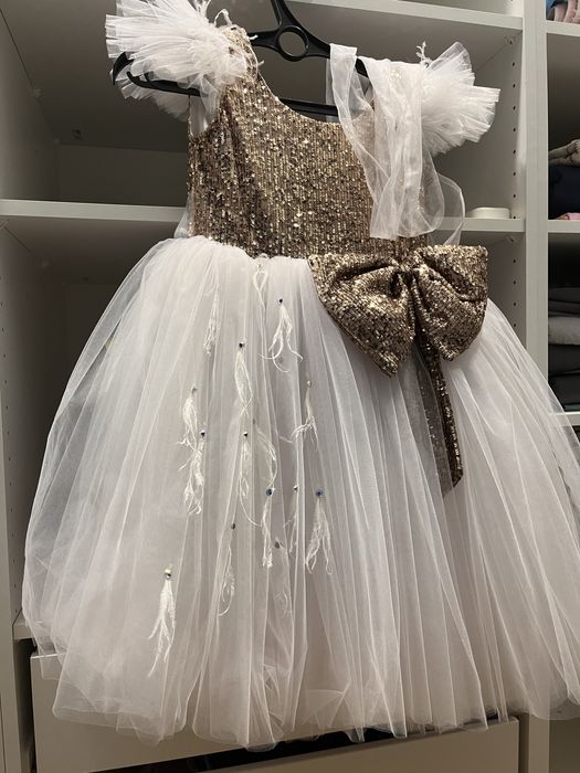 Кюшон 3000 тенге