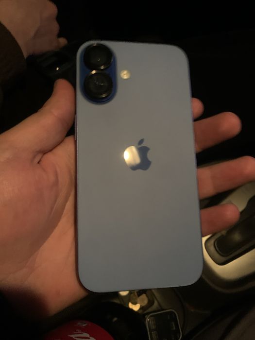 iphone 16 , 128gb