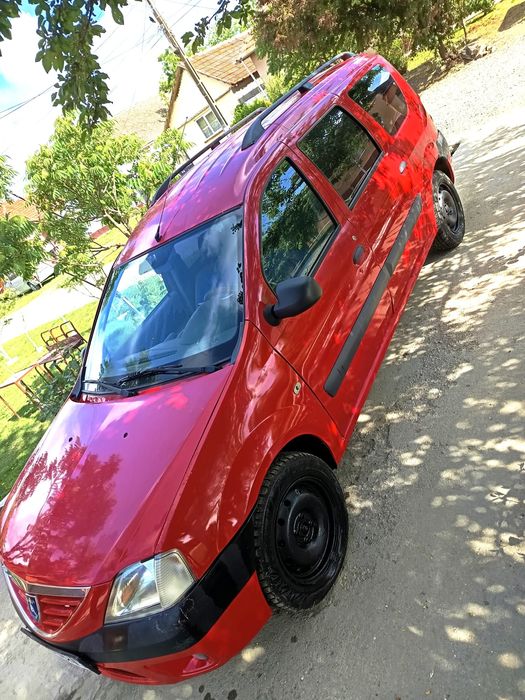 Dacia Logan MCV an 2009  motor 1.6  benzina 7 locuri