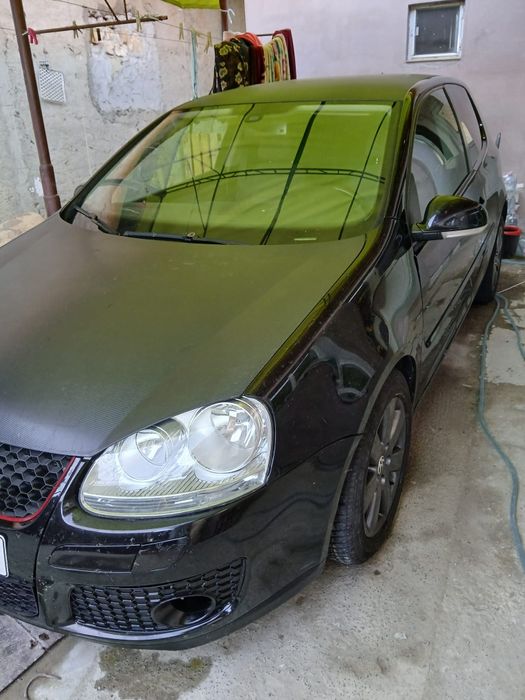 Vând golf 5 2007 Sport TDI Automată 2 uși