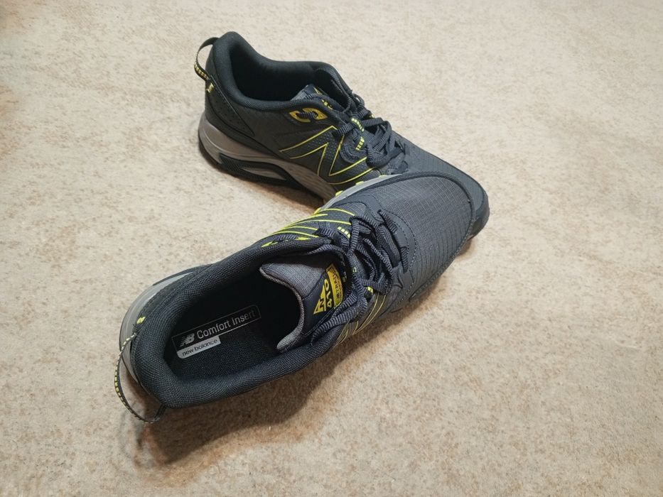 Новые кроссы New Balance, 45 размер, для трейла и спорта