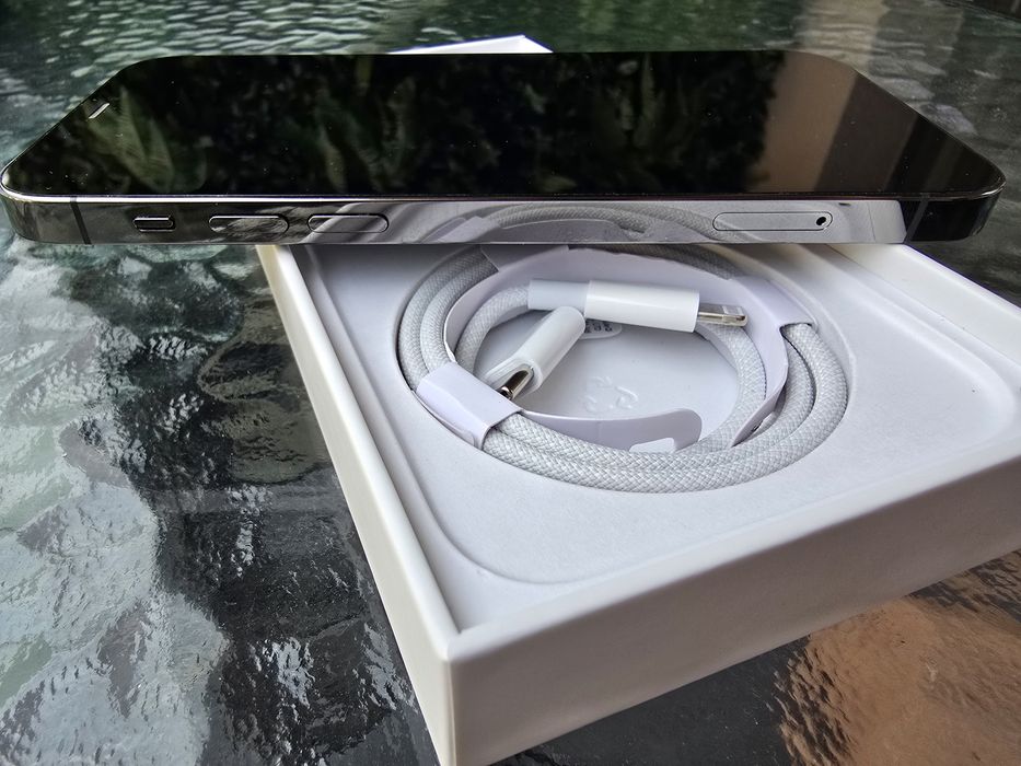 iPhone 12 pro, 512gb, baterie 99%, impecabil