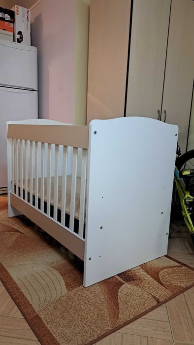 Детски стоки: кошара легло, колело drag 18, обувки за футбол