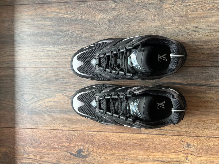 Louis Vuitton Runner Tatic Sneaker