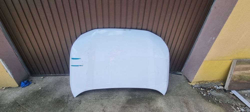 capota motor toyota raw4