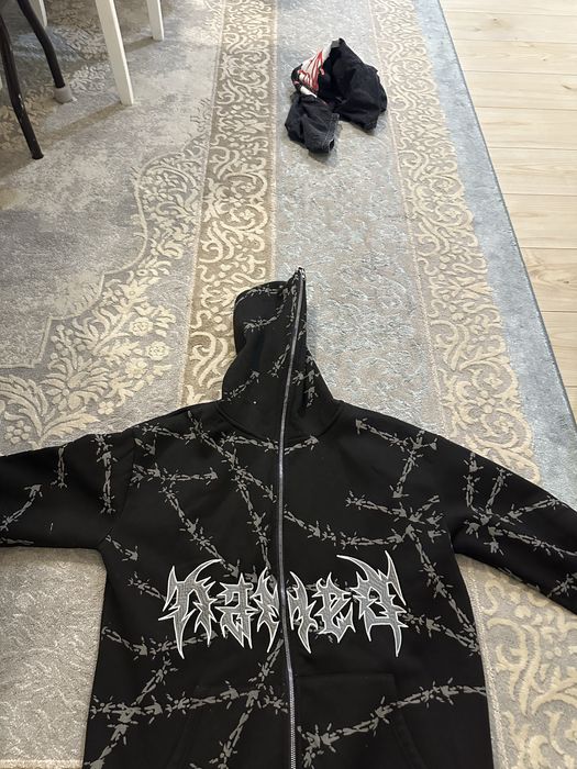 Худи стильные продаю