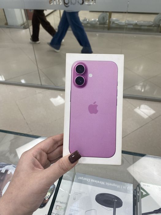 Iphone 16 PINK 128 GB