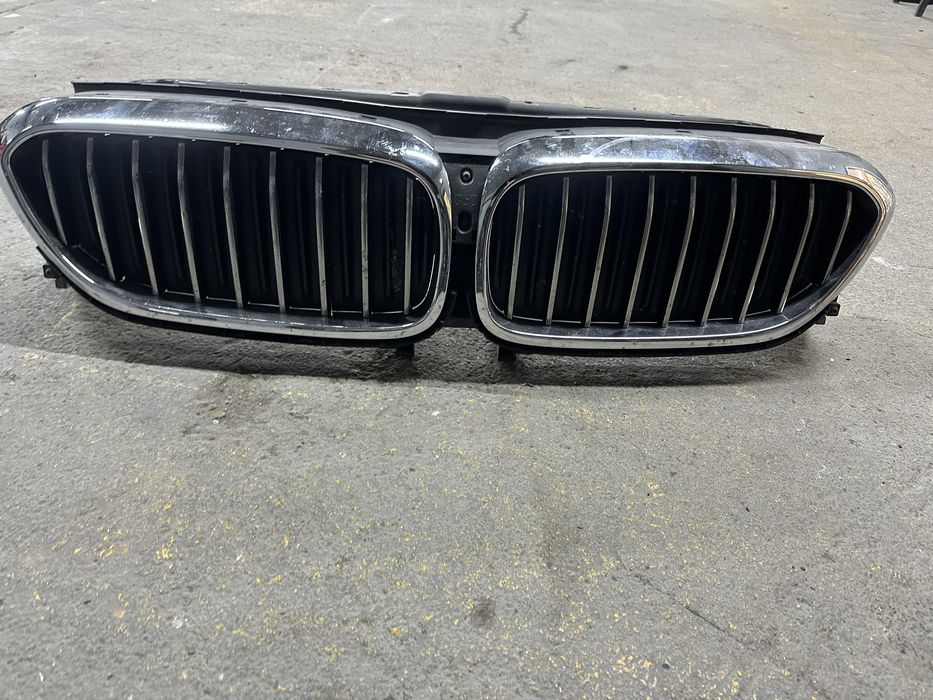 Bmw G30 G31 Решетка с клапи