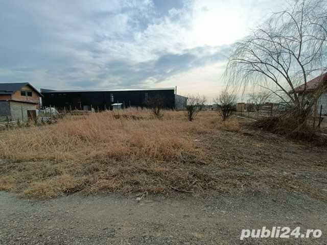 Vand Teren Intravilan Maracineni-Capatanesti 722 mp