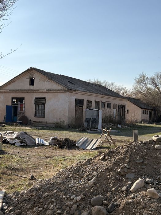 Продам комерчесий недвижомость