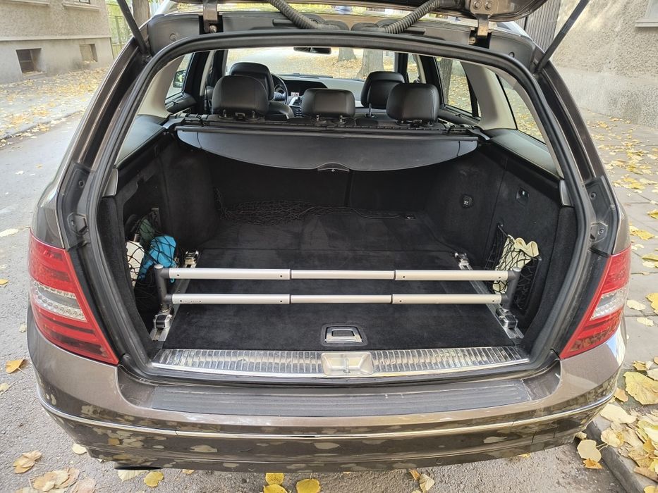 Комлкет ограничител багажник за Мерцедес W204