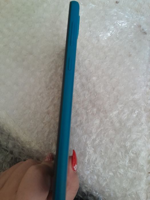 Продаётся SAMSUNG A/ 02