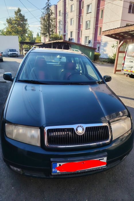 Vând Skoda Fabia