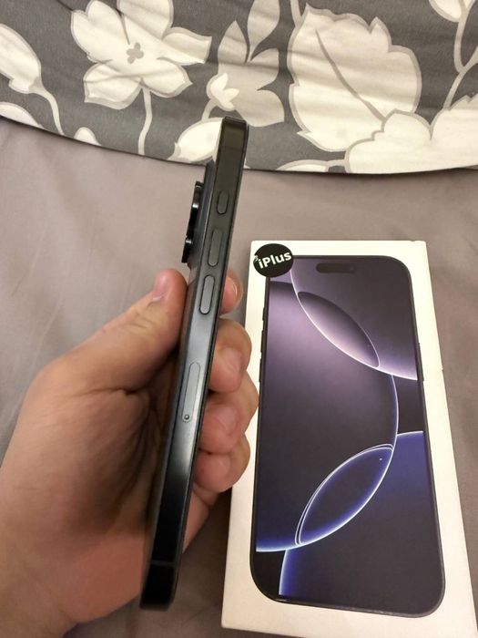 Айфон 16 про 128 идаллл